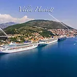 Hariett Πανσιόν 4*