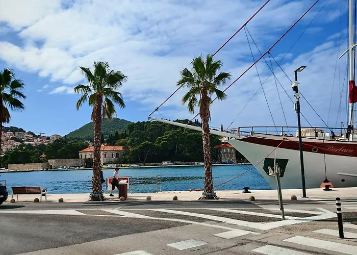 Gostinjska kuća Hariett 4*